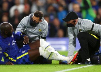 THOMAS TUCHEL LEFT IN AWW AFTER LOSING BOTH LUKAKU AND WERNER TO INJURY