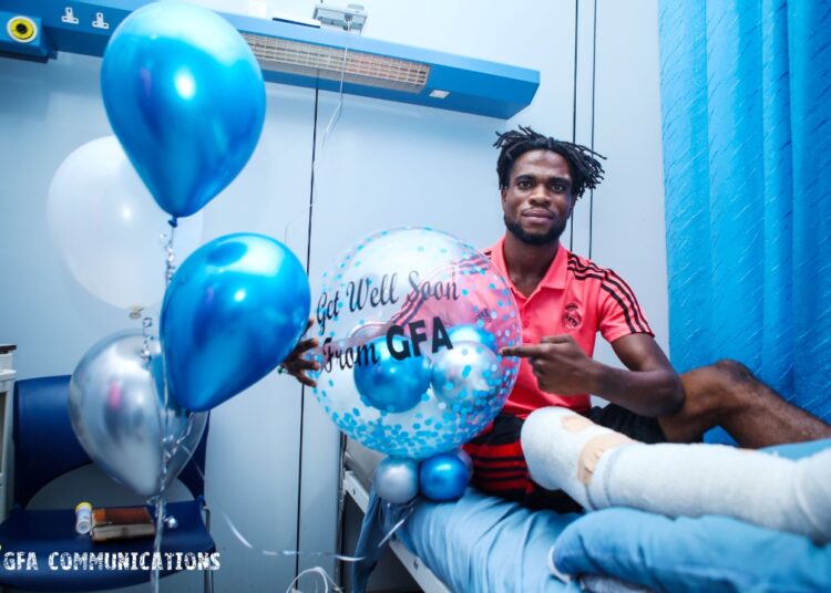 CHRISTIAN ADDAI RECEIVED DOL DELEGATION ON HIS ROAD TO RECOVERY FROM A HORRIFIC LEG INJURY