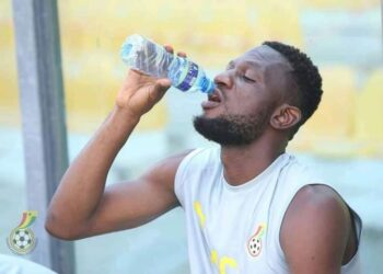 HEARTS OF OAK SUFFER SCARE AS MOHAMMED ALHASSAN IS RUSHED TO THE HOSPITAL AFTER PASSING OUT