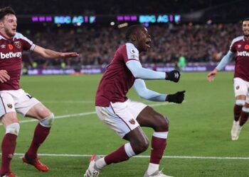 FORMER CHELSEA DEFENDER KURT ZOUMA PUTS THE CHERRY ON THE CAKE AS WEST HAM UNITED HAMMERS LIVERPOOL