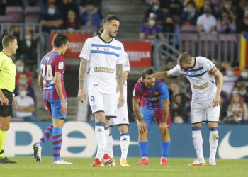 SERGIO KUM AGUERO SET TO PERMANENTLY RETIRE FROM FOOTBALL DUE TO CARDIA SCARE