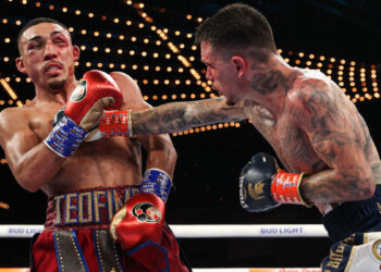 THE BLOOD BATH WAS WORTH THE WATCH FOR SPECTATORA AS GEORGE KAMBOSOS BECOMES THE NEW UNIFIED IFA, WBO WBA LIGHTWEIGHT CHAMPION