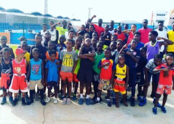 COACH CHARLES QUARTEY CONTINUES HIS BOXING DRILLS WITH YOUTH TEAM