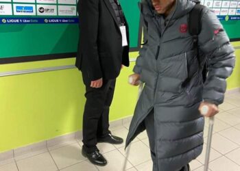 NEYMAR DA SILVA TO BE OUT FOR 6-8 WEEKS TO NURSE HIS ANKLE INJURY