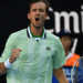 Medvedev Blunts Cressy Attack, Reaches QFs