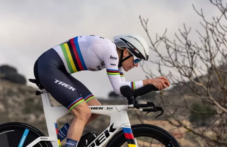 Ellen van Dijk to target women’s Hour Record on May 23 in Switzerland