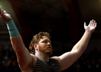 Crouser breaks world shot put record with 23.56m in Los Angeles
