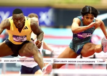 World 60m hurdles records for Holloway and Jones in Albuquerque