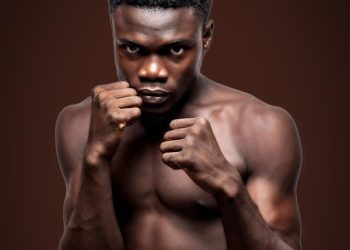 Welterweight boxer Henry Malm of the Discipline Gym in Accra is the new brilliant star in the camp of the Black Bombers preparing for the 13th African Games to be hosted in Accra Ghana. Also known as the ‘Assassin Junior’ the crack tough pugilist decided to represent Ghana after many thoughts as he was doing quite well in the professional ranks with a KO rate of 85.71% in a career of seven undefeated bouts since 2021. The 24 year who is a member of some selected squad of boxers benefitting from free branding from 29PhotoStudio thanked all his advisors boxers and coaches for making him take a good plan to represent Ghana and win a medal for the nation. He is also ready for the 2024 Olympic Games if the opportunity brings itself after winning gold at the 2023 African Games. Samuel Takyi, Mohammed Aryeetey, and Henry Malm are the latest amateur boxers who have tasted professional boxing but returned to represent Ghana on personal choices to win international laurels at the African and Olympic level.